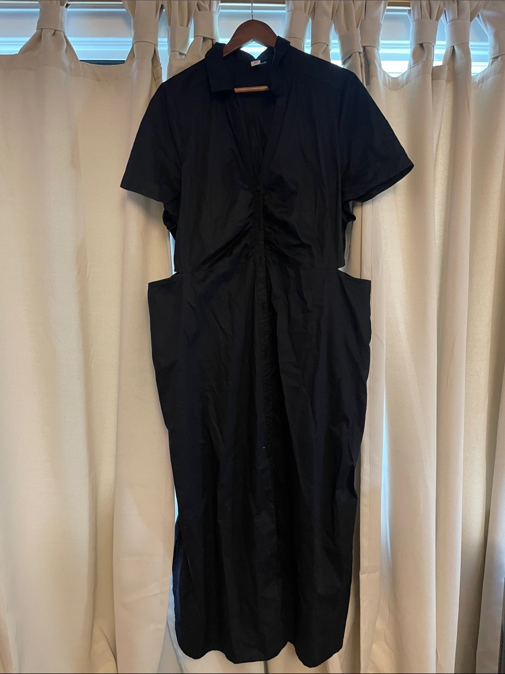 NWT. Old Navy Button front side cut out dress XXL